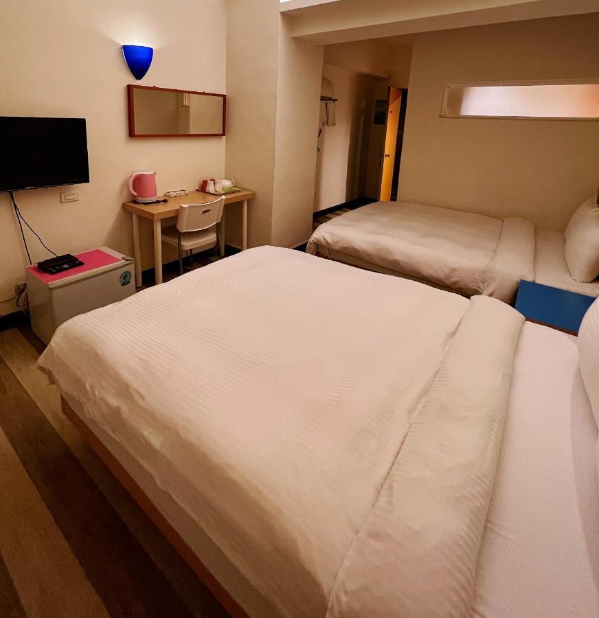 ฮวา ฮง โฮเต็ล Hotel เกาสง ภายนอก รูปภาพ