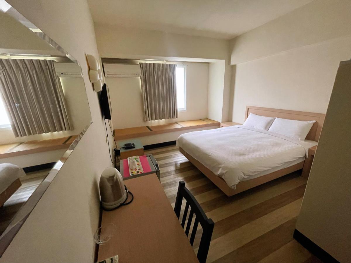 ฮวา ฮง โฮเต็ล Hotel เกาสง ภายนอก รูปภาพ